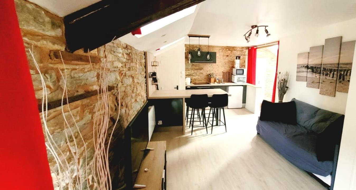 Appartement De Charme - Centre Ville Châteaubriant Kültér fotó